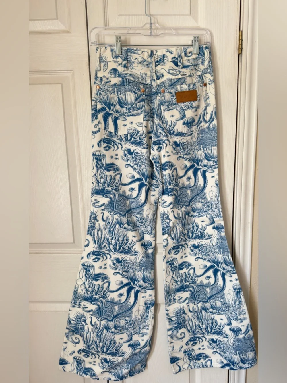 Wrangler Wanderer Printed Flare Jeans - Picture 4 of 6